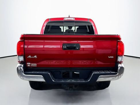 Certified 2023 Toyota Tacoma SR5 AWD/4WD image 7