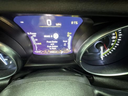 Used 2022 Jeep Wrangler Unlimited Sahara w/ Cold Weather Group AWD/4WD image 58
