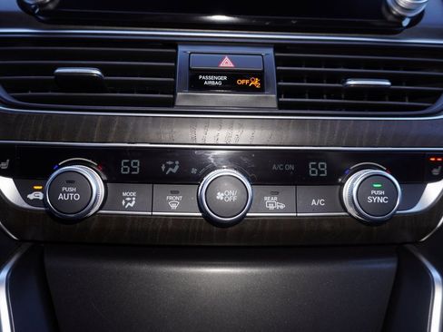 Used 2020 Honda Accord EX-L image 16