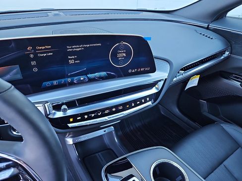 New 2025 Cadillac Lyriq Sport image 19