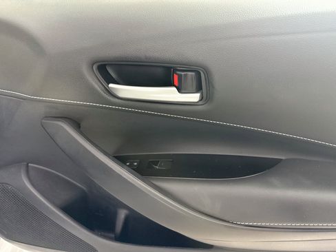 Used 2021 Toyota Corolla SE FWD image 31