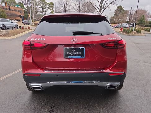 Certified 2026 Mercedes-Benz GLA 250 4MATIC image 4
