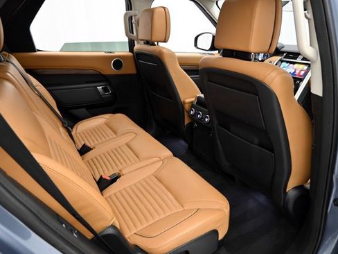 Used 2018 Land Rover Discovery HSE Luxury AWD/4WD image 63
