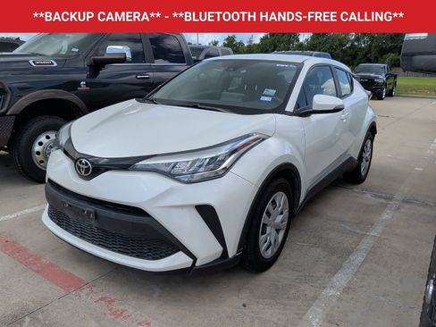 Used 2020 Toyota C-HR LE FWD image 3