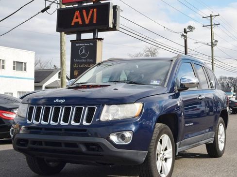 Used 2013 Jeep Compass Latitude w/ Sun/Sound Group image 3