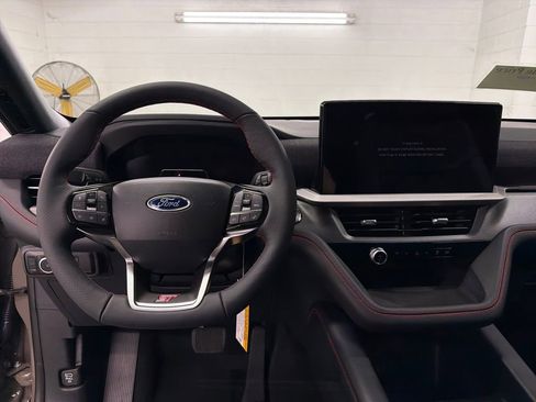 New 2026 Ford Explorer ST image 8