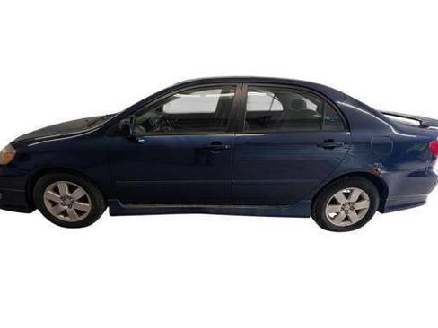 Used 2005 Toyota Corolla CE FWD image 2