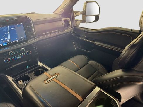 Used 2024 Ford F250 Platinum AWD/4WD image 30