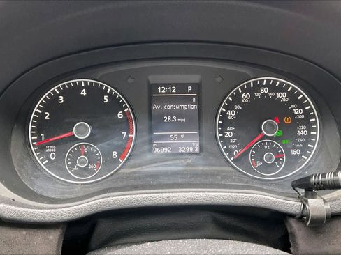 Used 2014 Volkswagen Passat 1.8T SEL Premium image 24