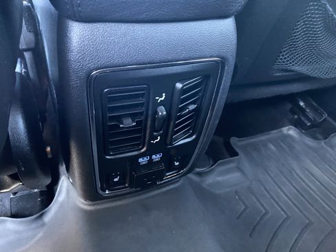 Used 2016 Jeep Grand Cherokee High Altitude AWD/4WD image 35