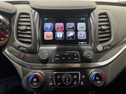 Used 2016 Chevrolet Impala LT w/ Convenience Package image 13