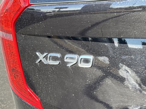 Used 2020 Volvo XC90 T6 Momentum image 20
