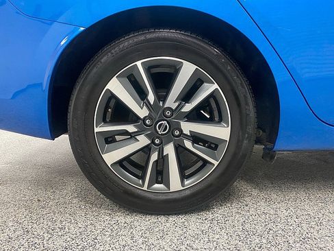 Used 2021 Nissan Versa SV image 28