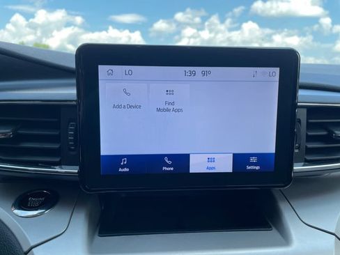 Used 2022 Ford Explorer XLT w/ Equipment Group 202A AWD/4WD image 29