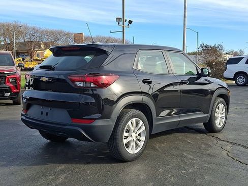 Used 2023 Chevrolet TrailBlazer LS image 6
