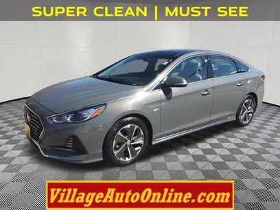 Used 2019 Hyundai Sonata Limited w/ Ultimate Package 02