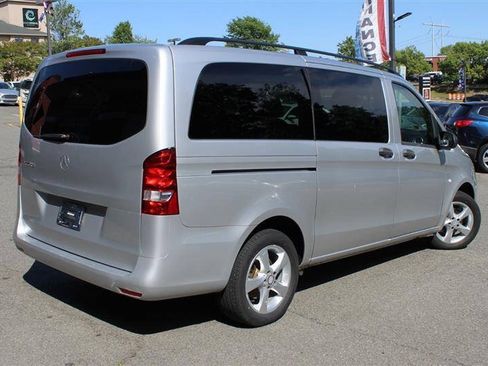 Used 2016 Mercedes-Benz Metris Passenger image 5