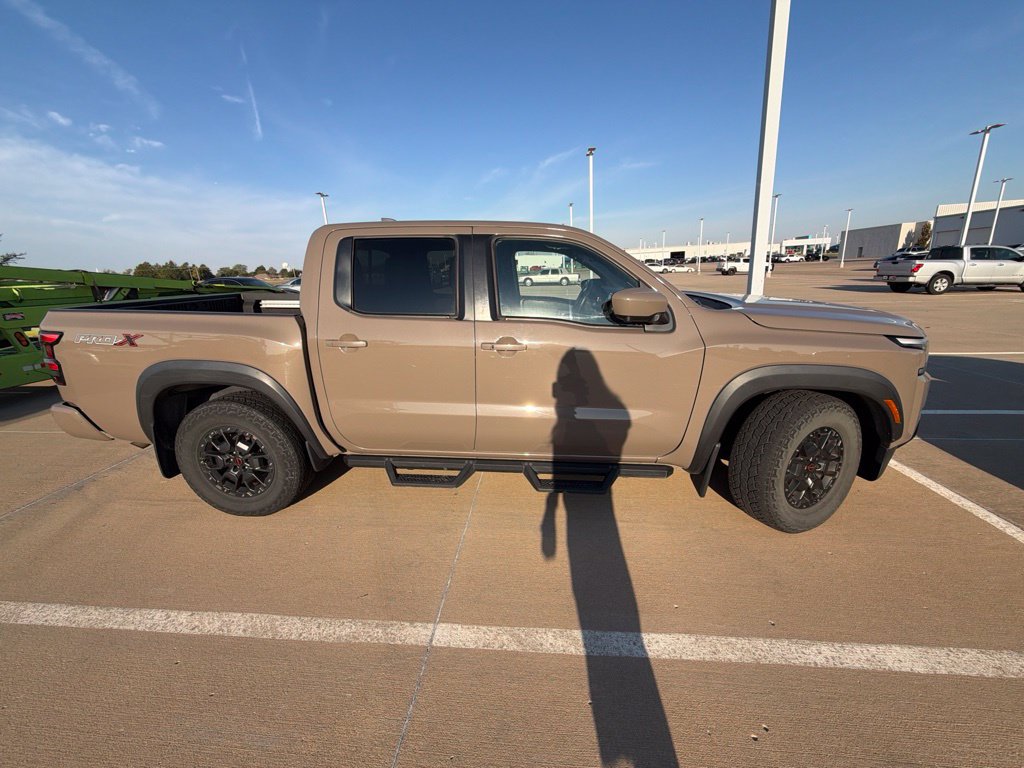 Used 2023 Nissan Frontier Pro-X w/ Pro-X Premium Package RWD image 4