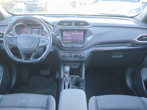 Used 2022 Chevrolet TrailBlazer RS w/ Sun and Liftgate Package image 38