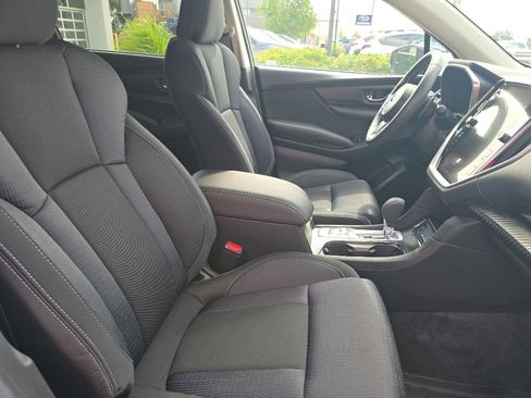 Used 2025 Subaru Ascent Premium AWD/4WD image 29