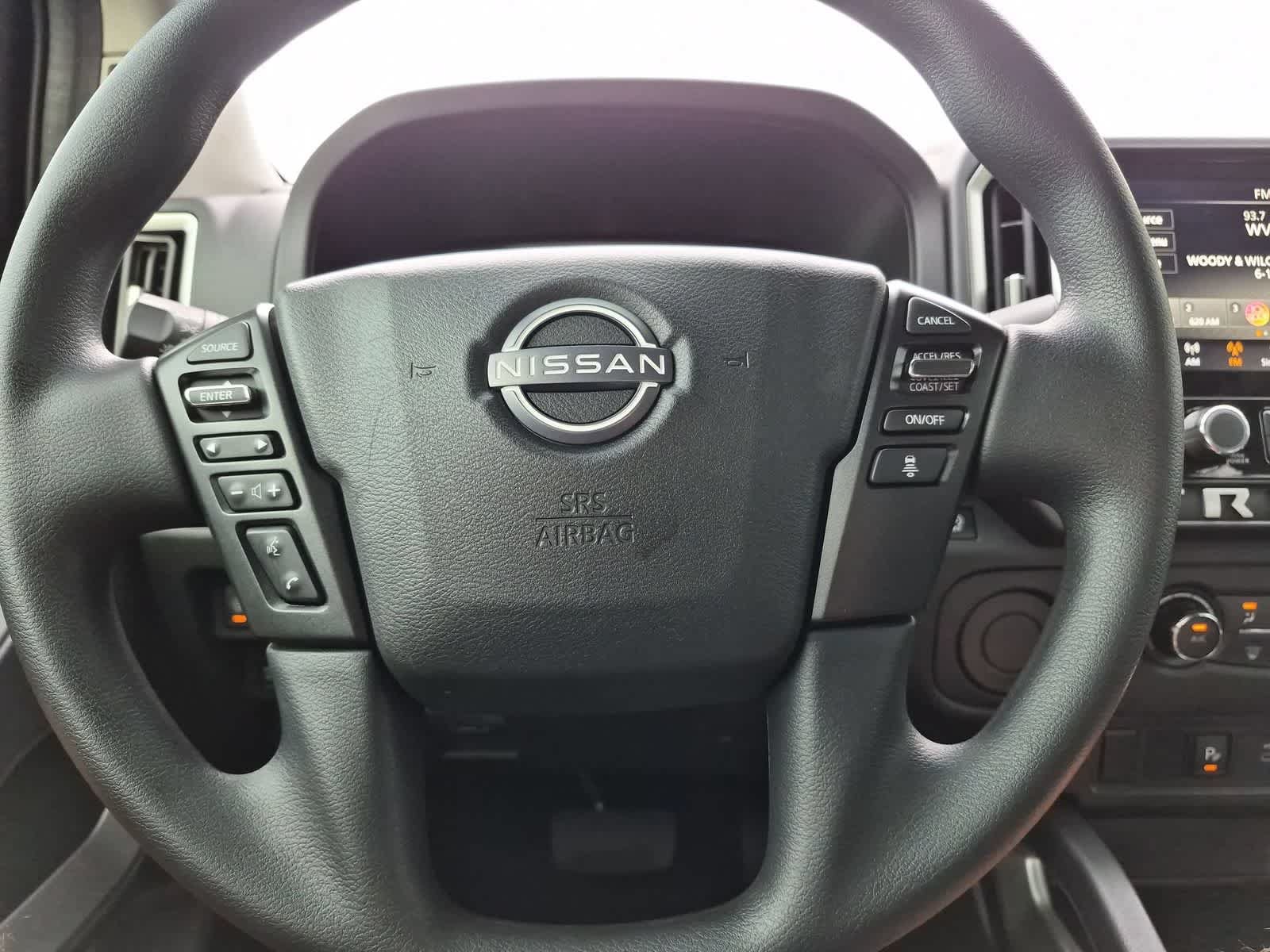 Used 2025 Nissan Frontier SV w/ Tow Package RWD image 21