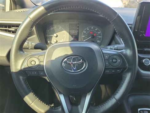 Used 2023 Toyota Corolla SE image 13