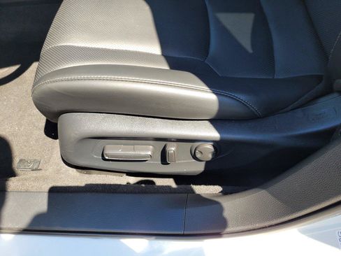 Used 2025 Honda Accord Touring image 23