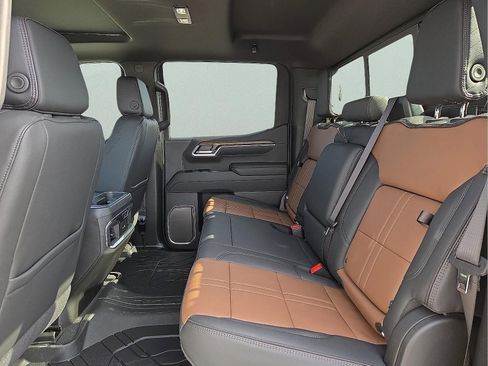 New 2026 Chevrolet Silverado 1500 High Country w/ Technology Package image 10