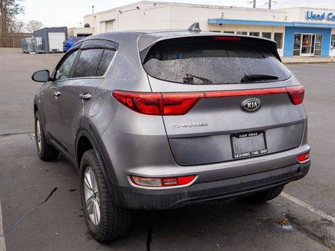 Used 2018 Kia Sportage LX image 4