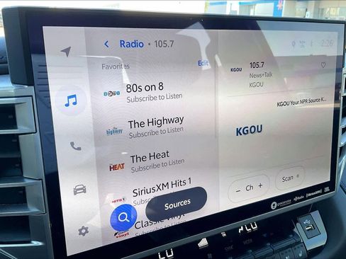 Used 2022 Toyota Tundra Platinum image 31