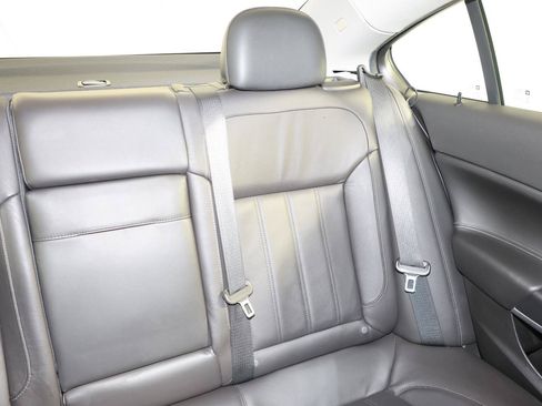Used 2012 Buick Regal Premium FWD image 14