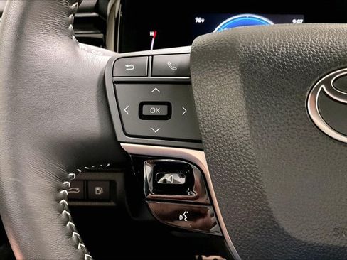 Used 2026 Toyota Camry SE w/ Multimedia Upgrade Package FWD image 18