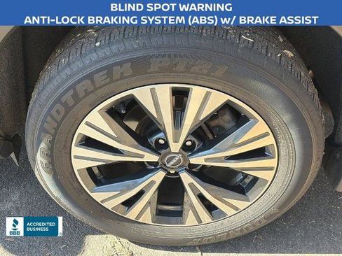 Certified 2023 Nissan Rogue SV image 8