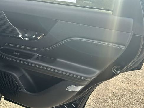 Used 2022 Lincoln Corsair FWD image 12