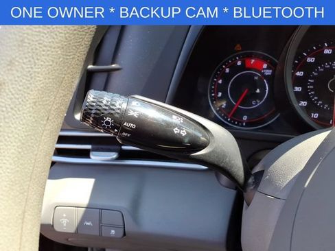 Used 2023 Hyundai Elantra SEL w/ Cargo Package FWD image 22