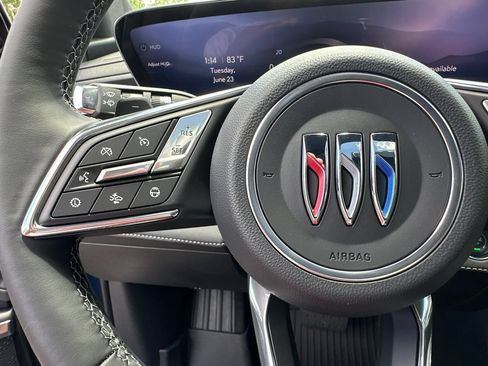 New 2026 Buick Enclave Avenir w/ Super Cruise Package FWD image 26