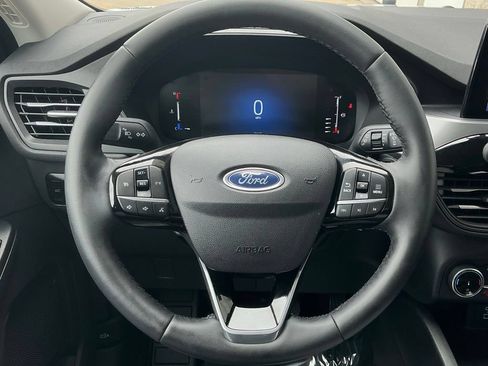 Used 2023 Ford Escape Active AWD/4WD image 11
