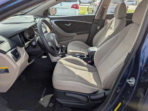 Used 2013 Hyundai Elantra GT FWD image 13