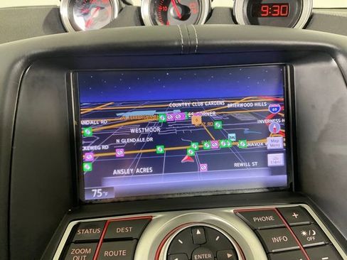 Used 2017 Nissan 370Z Touring image 12