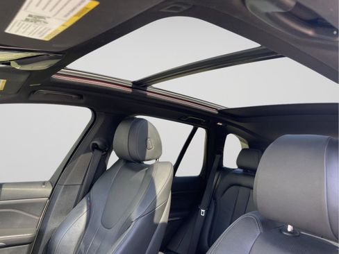 Used 2019 BMW X5 xDrive40i w/ M Sport Package image 14