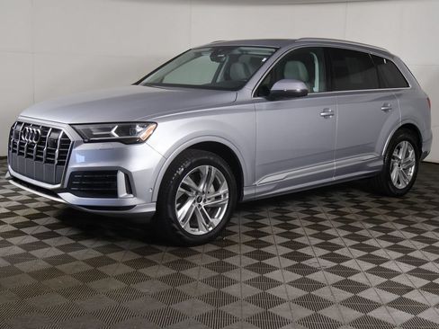 Used 2022 Audi Q7 3.0T Premium Plus AWD/4WD image 11