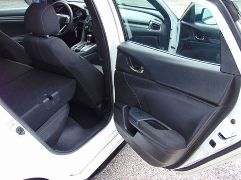 Used 2017 Honda Civic Sport image 20