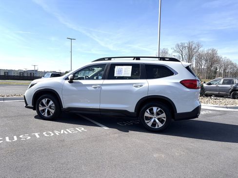 Used 2025 Subaru Ascent Premium image 5