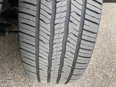 Used 2017 Subaru Legacy 2.5i Limited image 48