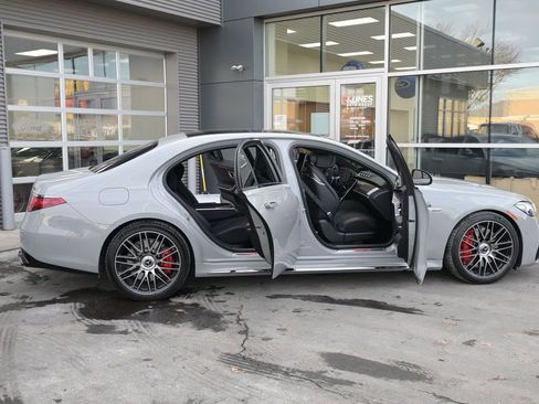 Used 2024 Mercedes-Benz S 63 AMG S w/ Rear Seat Package image 24