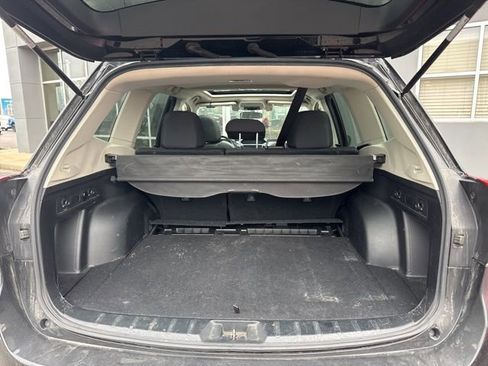Used 2020 Subaru Forester Premium image 19