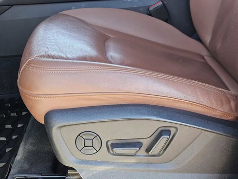 Used 2021 Audi Q7 3.0T Premium Plus image 23