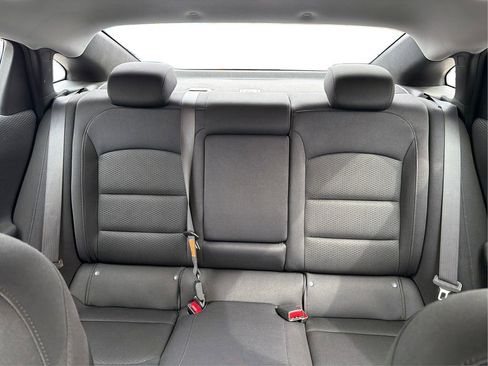 Used 2024 Chevrolet Malibu LT image 15