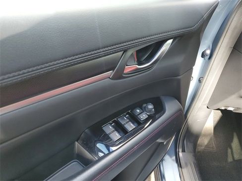 Used 2021 MAZDA CX-5 Carbon Edition image 19