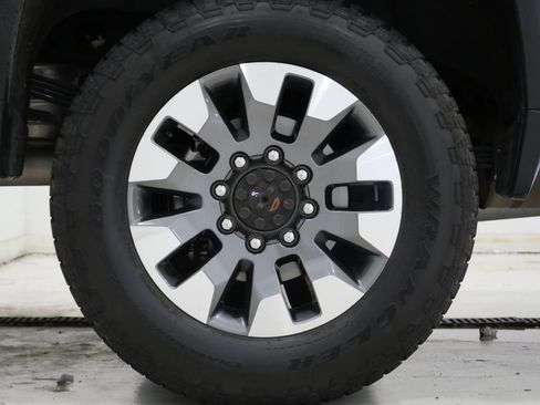 Used 2024 Chevrolet Silverado 2500 LT w/ All Star Edition AWD/4WD image 8
